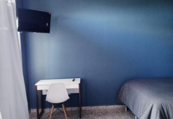 Amplia habitaci  n con balc  n has Balcony rooms