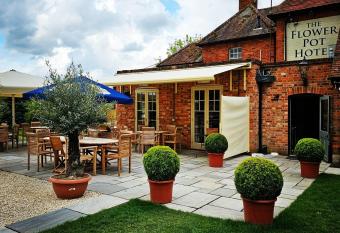 Flower Pot Hotel allows 18 year olds to book a room