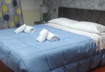 BELLAFIORE has Balcony rooms