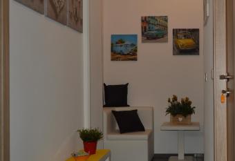 B&B SERENITY2024 allows 18 year olds to book a room