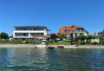 Strandhaus Eberle has Balcony rooms