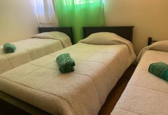 RESIDENCIAL ESMERALDA has Balcony rooms