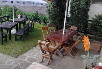 PensiuneaTano has Balcony rooms