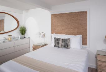 Stones Throw has Balcony rooms