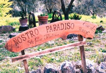 Nostro Paradiso has Balcony rooms