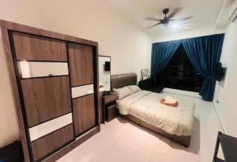 SKYTREE JB BUKIT INDAH Near Aeon & Legoland & CW BUS has Balcony rooms