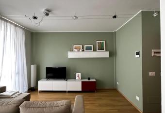 Casa Ventitr   - ampio bilo con grande balcone has Balcony rooms