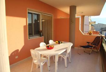 Alcamo Marina sul mare has Balcony rooms
