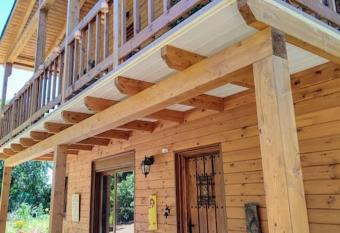 Preciosa caba  a con piscina y barbacoa has Balcony rooms