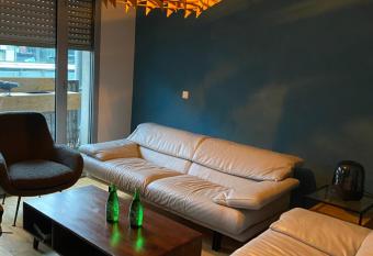 Appartement cocooning, design, confort & Balcon has Balcony rooms