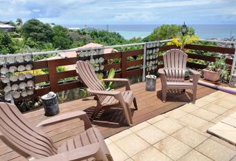 HITIRERE LODGE allows 18 year olds to book a room