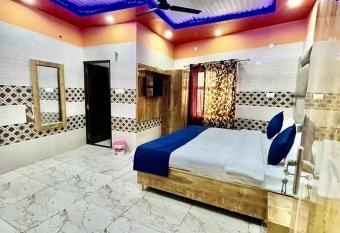 Hotel Chandigarh inn has Balcony rooms
