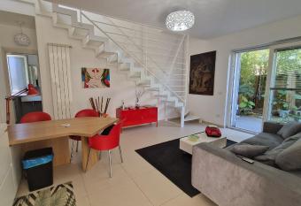 Casa Mameli tramonti fatati has Balcony rooms