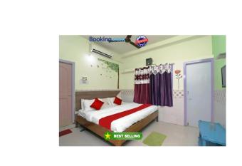 Goroomgo Hotel Beach Heaven Puri Near Golden Sea Beach & Swargadwar has Balcony rooms