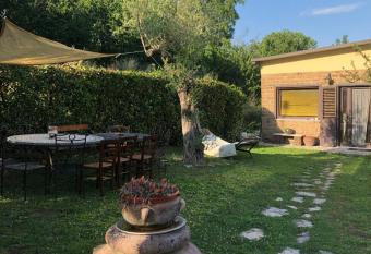 GuesthouseAntonia has Balcony rooms