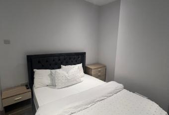 Spencer bridge Rooms by AFL has Balcony rooms