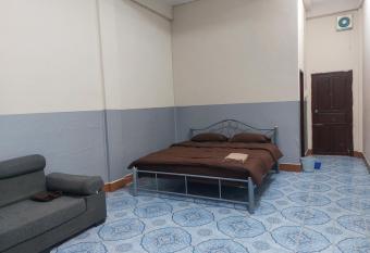 Mabuhay Guest House has Balcony rooms