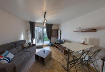 L Escapade has Balcony rooms