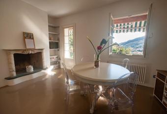 La Torre di Gaia has Balcony rooms