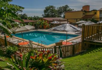 Hotel S  o Sebasti  o da Praia allows 18 year olds to book a room