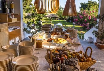 Let it Be Apartments has Balcony rooms