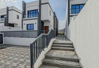                   Juman Villa has Balcony rooms