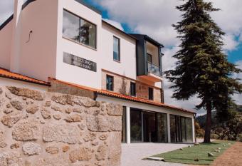 Quinta dos Sin  ais has Balcony rooms