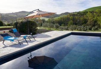 Podere Santa Renata has Balcony rooms