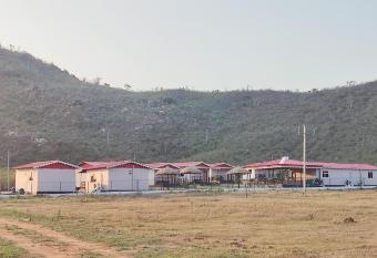 Gitanjali Forest Retreat has Balcony rooms