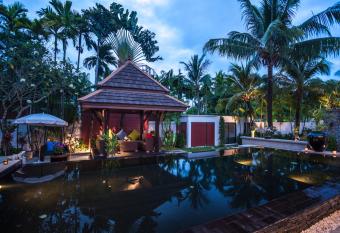 16 - Tropical Luxury Retreat Surin Beach allows 18 year olds to book a room