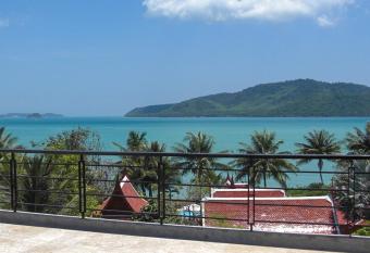 13 - Seaside Bliss Overlooking Rawai Beach allows 18 year olds to book a room