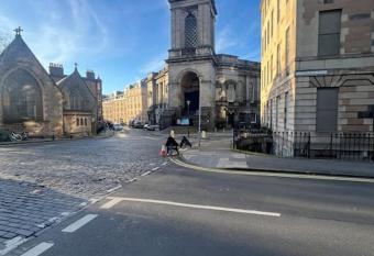 Flat in Newtown has Balcony rooms