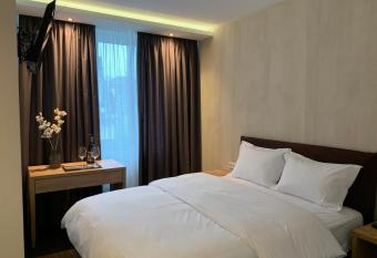 Millrather Brauhaus allows 18 year olds to book a room