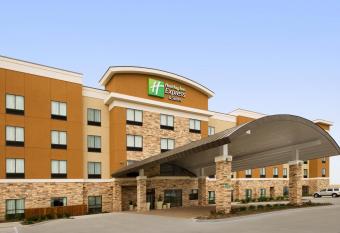 Holiday Inn Express & Suites Waco South allows 18 year olds to book a room