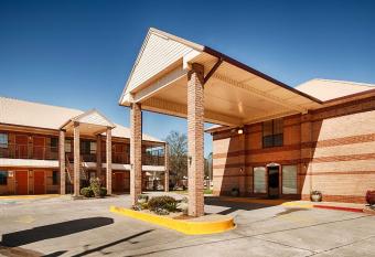 Best Western Executive Inn has Smoking rooms