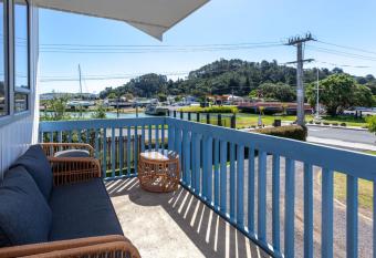 Heart of town has Balcony rooms