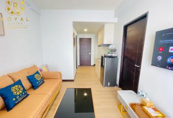 Royal Suites 1BR 35RR High Floor - Citra Plaza Nagoya Apartment allows 18 year olds to book a room