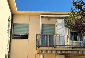 Piccolo e grazioso appartamento mare has Balcony rooms