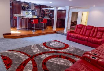 Luxurious Private Basement Suite in Ashton allows 18 year olds to book a room