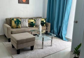 Domicilio Gaby allows 18 year olds to book a room