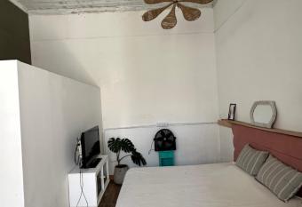 Departamento en casa antigua has Balcony rooms