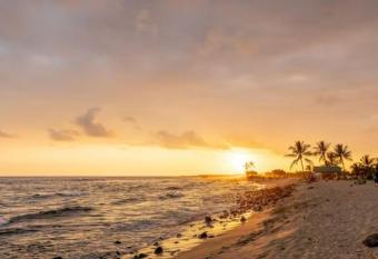 UNIT C - Sandy Toes Getaway in Kona has Balcony rooms