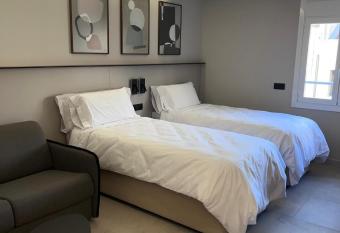 TUEH TUDELA BALCON DE BARDENAS has Balcony rooms