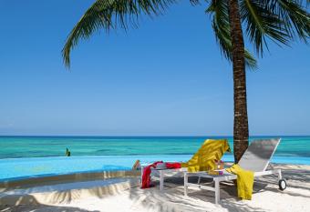 Shooting Star Boutique Hotel allows 18 year olds to book a room