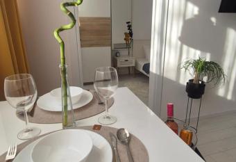 Moon Studio has Balcony rooms