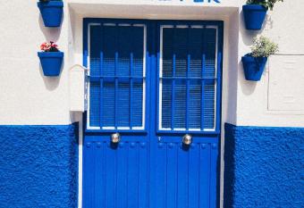Sweet Water Caminito del Rey allows 18 year olds to book a room