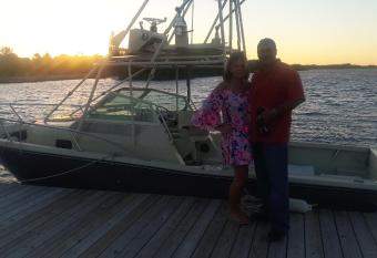 Island Hideaway - Florida Keys has Balcony rooms