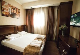 Hotel House Boutique has Smoking rooms