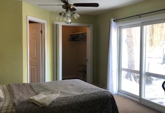 HB GUEST HOME 6 has Balcony rooms