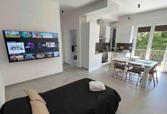 Appartamento al mare - Punta Marina has Balcony rooms